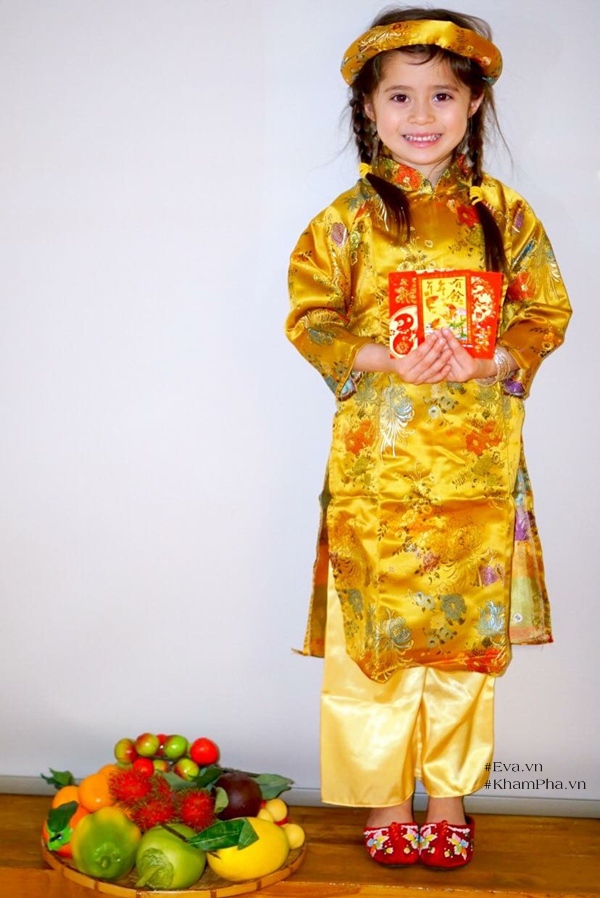 Mẹ việt ở canada sưu tập một phòng trang phục truyền thống dạy con nhớ về quê hương - 12