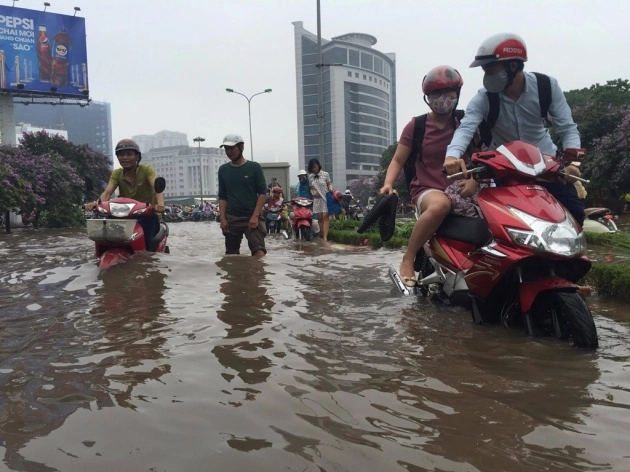 Mẹo vặt để đảm bảo an toàn khi lưu thông và kéo dài tuổi thọ xe máy - 1