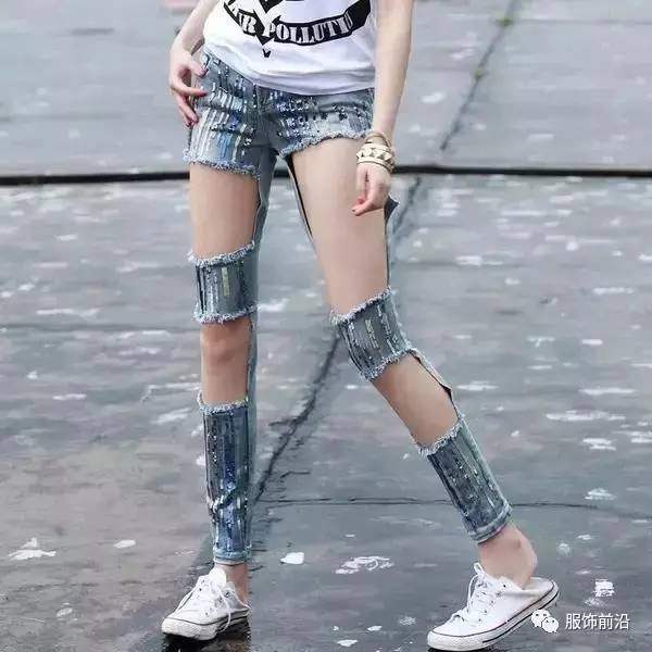 Xin đừng mặc quần jeans rách rưới một cách vô tội vạ - 3