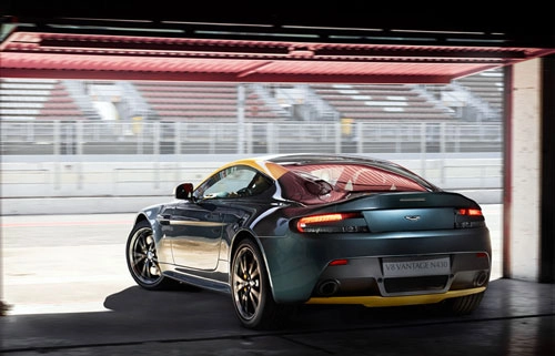  ảnh aston martin v8 vantage n430 - 5