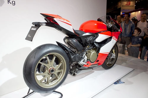  ảnh chi tiết ducati superleggera - 3