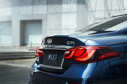  ảnh chi tiết infiniti q70 2015 - 7