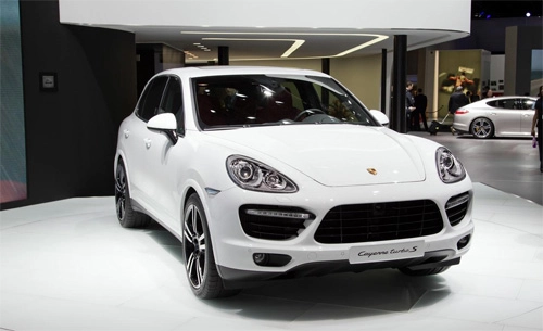  ảnh chi tiết porsche cayenne turbo s - 3