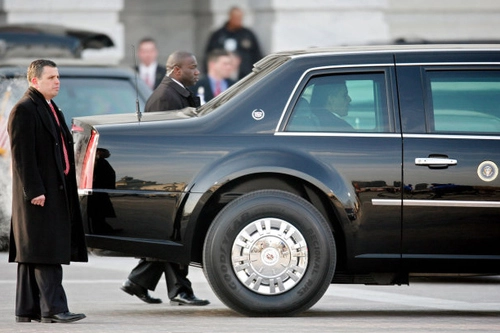  ảnh limousine của tổng thống mỹ - 5