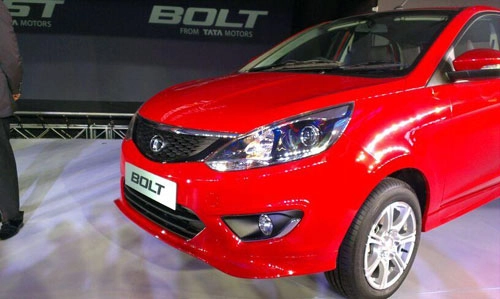  ảnh tata bolt và tata zest - 3