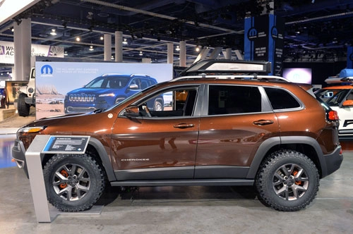  ảnh xế độ jeep cherokee trail carver - 2