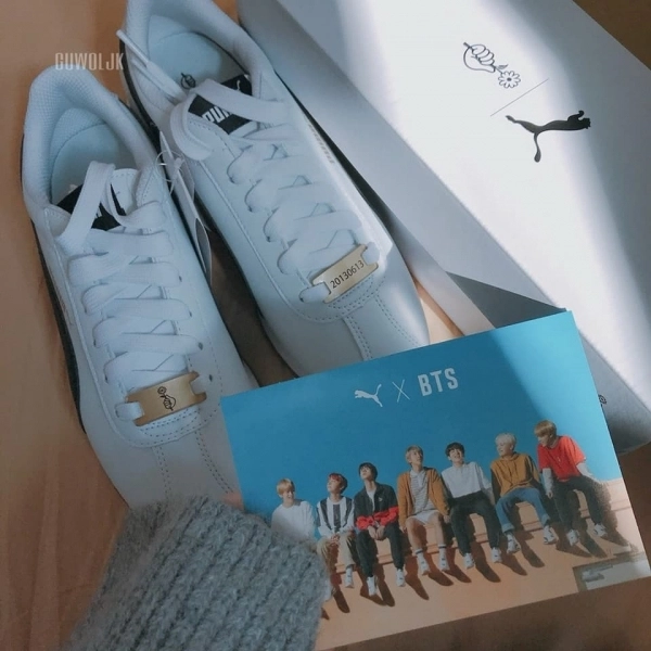 Army đổ xô đến showroom của puma mua giày do bts quảng cáo - 5