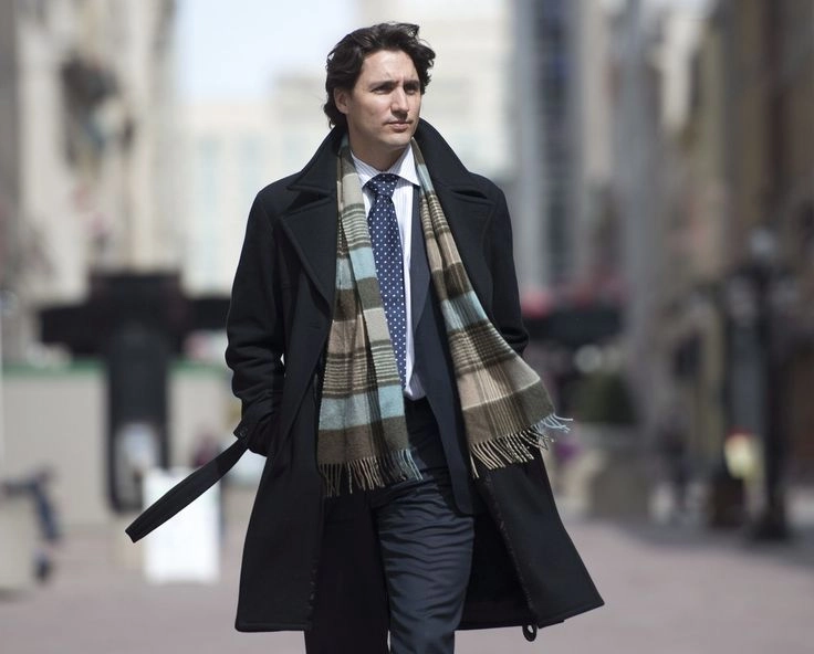 Bây giờ chị em còn phát cuồng vì thủ tướng canada đích thị là một biểu tượng thời trang - 1