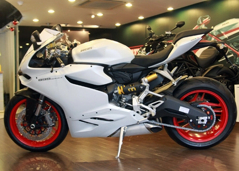  ducati 899 panigale 2014 đầu tiên tại việt nam - 1