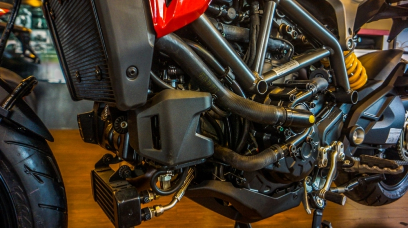 Ducati hyperstrada 939 và hypermotard 939 đã có mặt tại vn - 8