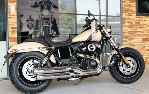  dyna fat bob - môtô lạ mắt của harley-davidson - 4