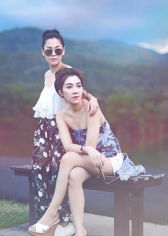 Hình ảnh dễ thương của những cặp đôi đồng tính trong tháng tự hào - 1