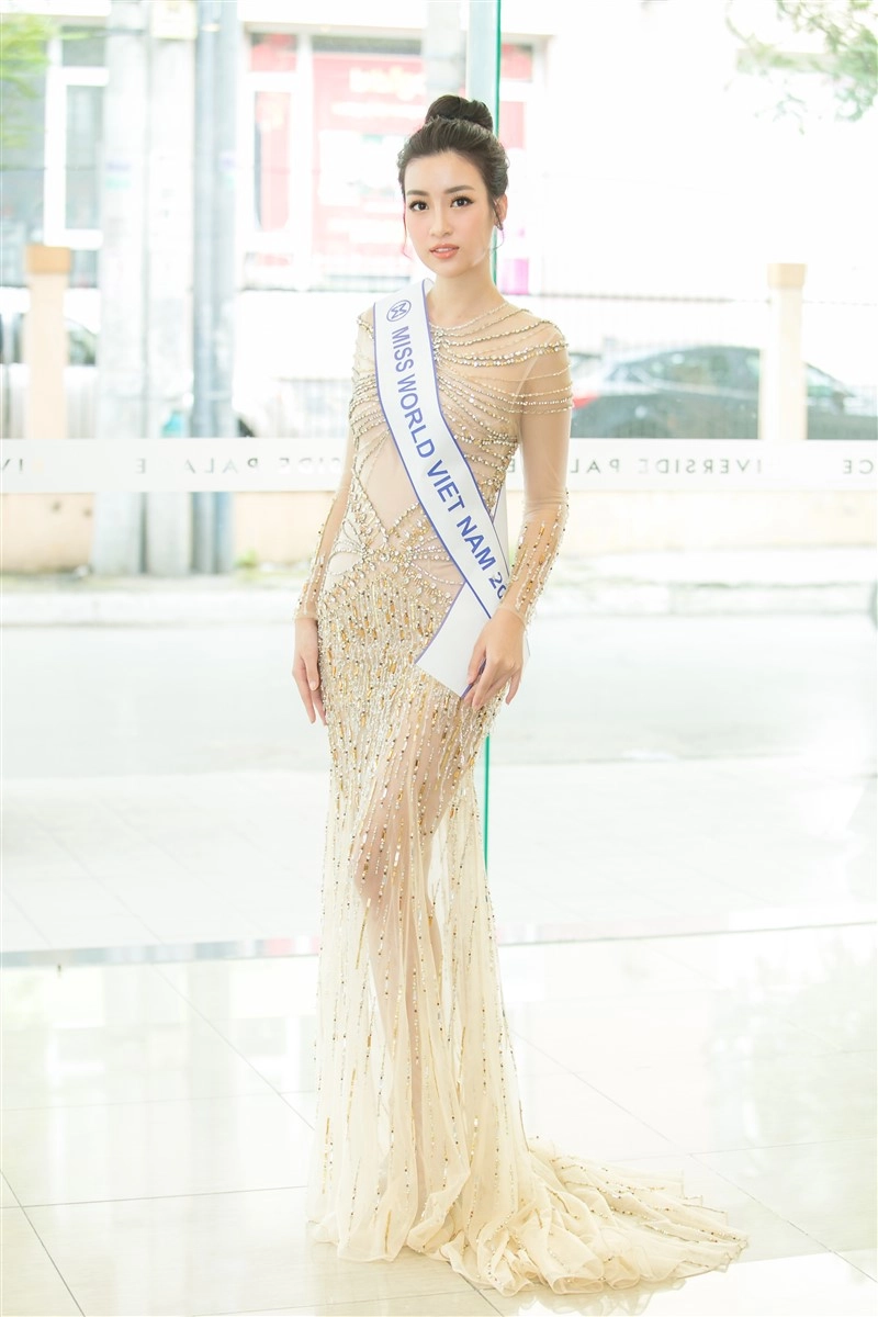 Hoa hậu đỗ mỹ linh bắn tiếng anh như gió trước khi lên đường thi miss world 2017 - 3