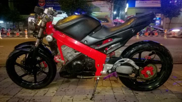 Honda cbr150 độ phong cách lạ với gắp nsr - 1