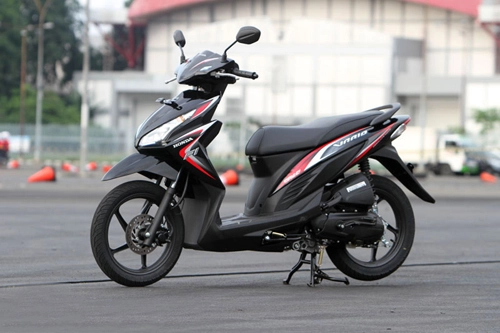  honda giới thiệu vario phun xăng điện tử - 1