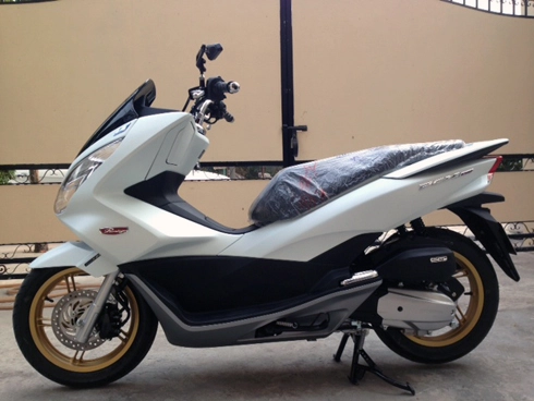  honda pcx150 2014 đầu tiên về việt nam - 1