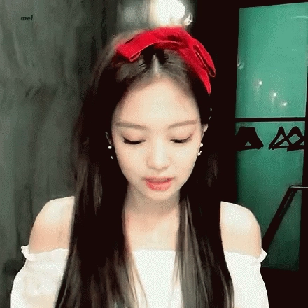 Jennie black pink cứ để kiểu tóc nào là gây sốt kiểu tóc đó - 14