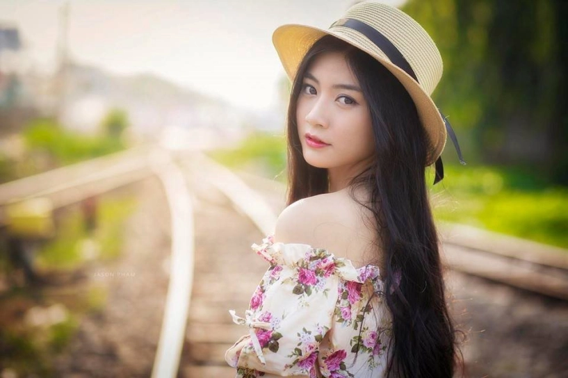 Miss teen lần đầu chạm ngõ điện ảnh - 4