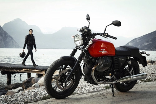  moto guzzi v7 - một kiểu dáng ba phong cách - 1