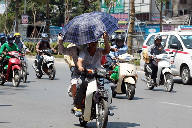 Những lưu ý cần nhớ để bảo vệ sức khỏe ngày nắng nóng - 3