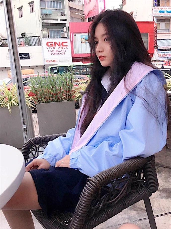 Ơn giời nữ sinh hot nhất trường nguyễn chí thanh đây rồi - 1