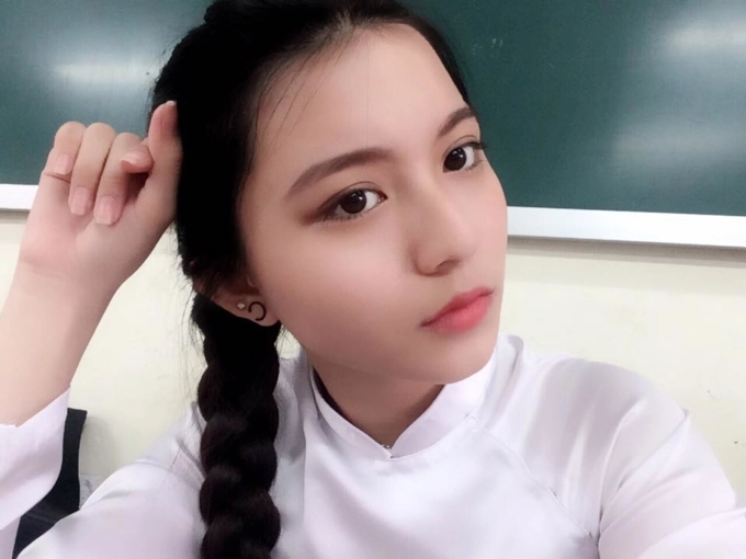 Ơn giời nữ sinh hot nhất trường nguyễn chí thanh đây rồi - 12