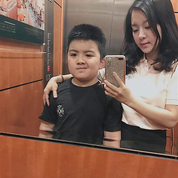 Single mom u30 lào cai 8 năm vất vả nuôi con vẫn như gái 16 đi với con ai cũng tưởng chị em - 4