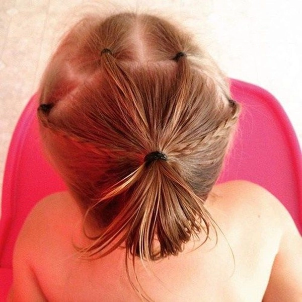 Trọn bộ 20 kiểu tóc mùa hè cho bé gái dễ thực hiện bé vừa xinh lại vừa mát mẻ - 17