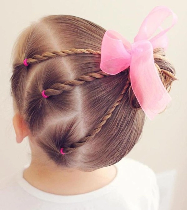 Trọn bộ 20 kiểu tóc mùa hè cho bé gái dễ thực hiện bé vừa xinh lại vừa mát mẻ - 20