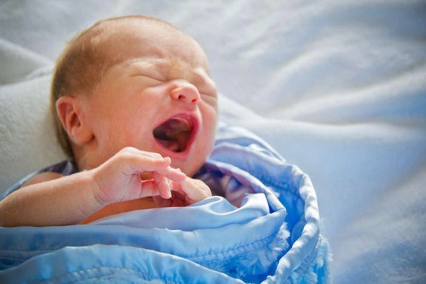 Tuyệt chiêu giúp trẻ sơ sinh khó ngủ say giấc sau vài lần áp dụng - 1