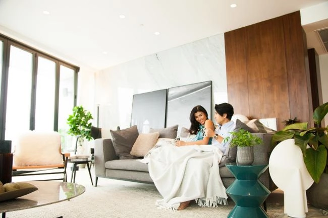 Căn penthouse giữa trung tâm sài gòn của trang lạ và chồng việt kiều - 2