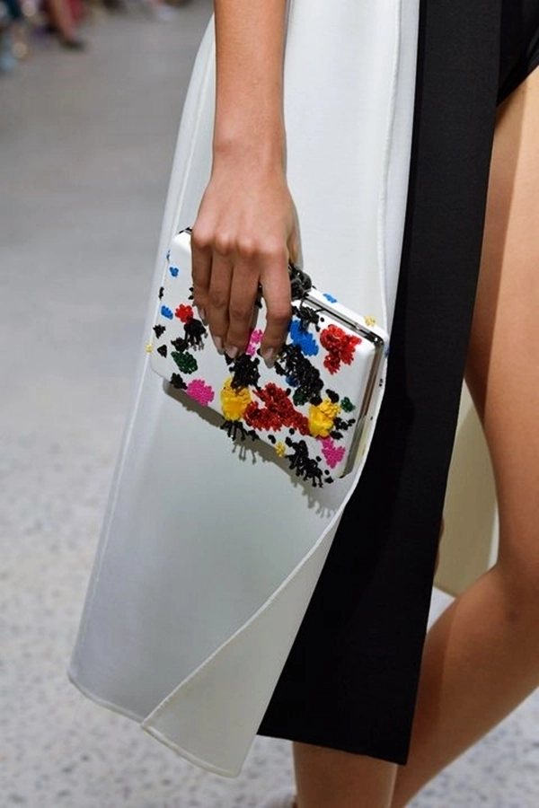 4 kiểu túi mà tín đồ thời trang khao khát có được từ new york fashion week 2018 - 3