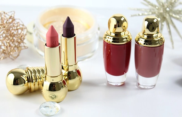 7 set mỹ phẩm mùa lễ hội khiến hội con gái khó lòng bỏ qua - 4