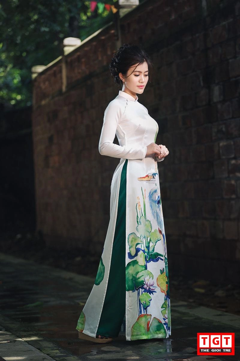 Bà mẹ một con hà thành kiều diễm như mỹ nữ tuổi đôi mươi trong tà áo dài xưa - 4