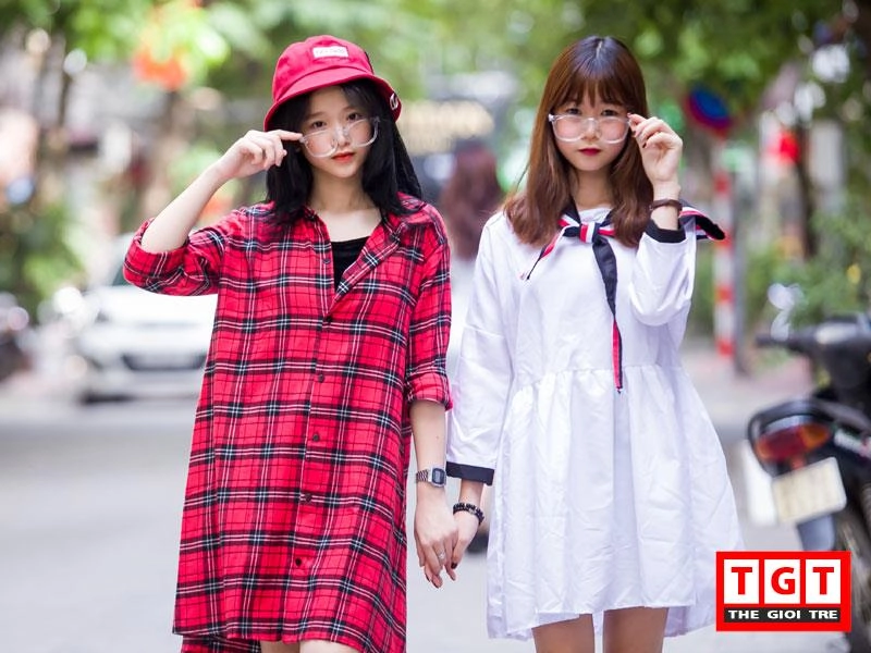 Bắt gặp linh ka cực thân thiết bên chi bé dự sự kiện - 3