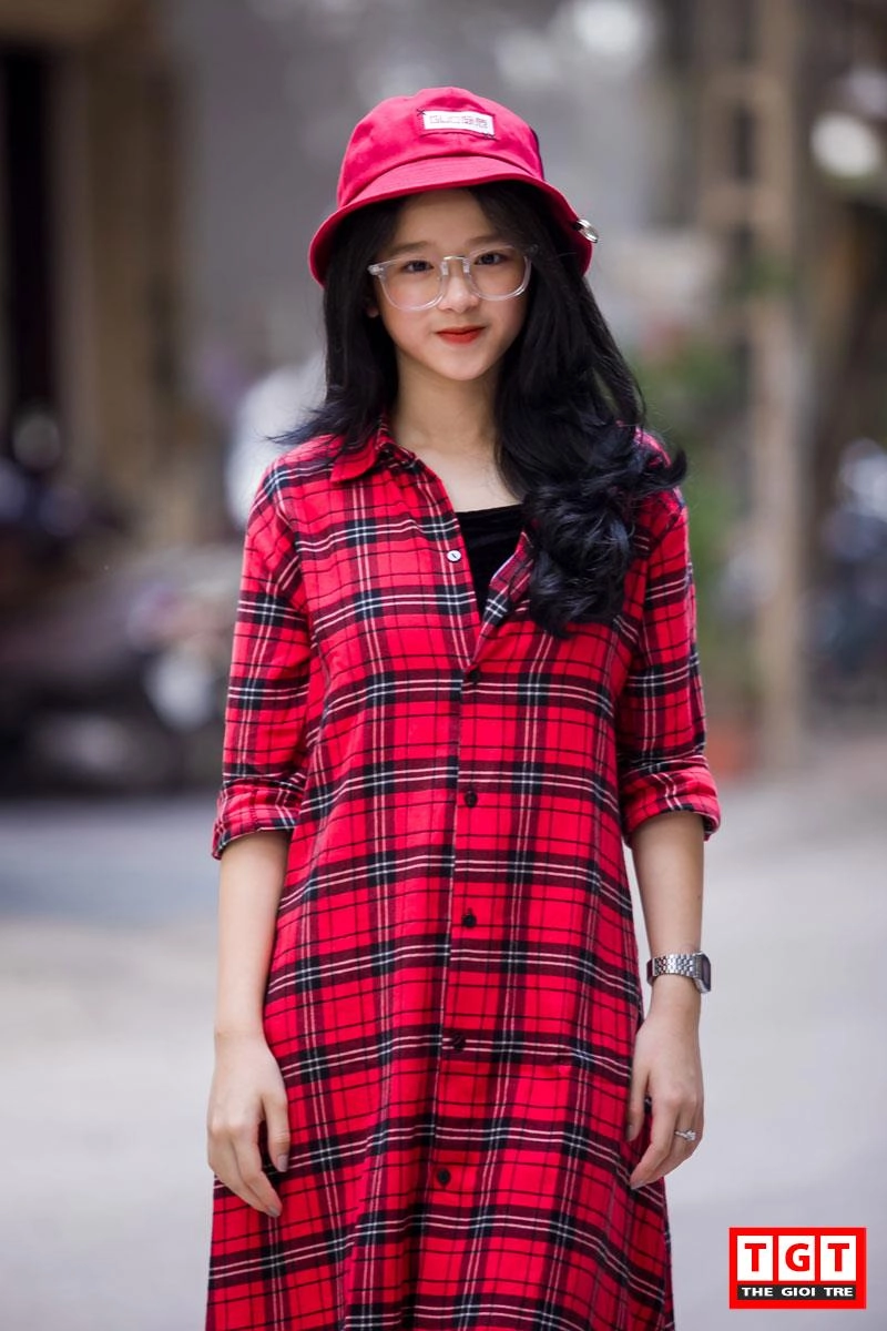 Bắt gặp linh ka cực thân thiết bên chi bé dự sự kiện - 4