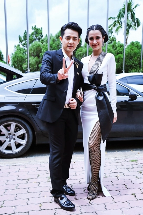 Bị chê mặc xấu ở the voice đông nhi quyết tâm đòi lại công bằng ở asia song festival 2017 - 4