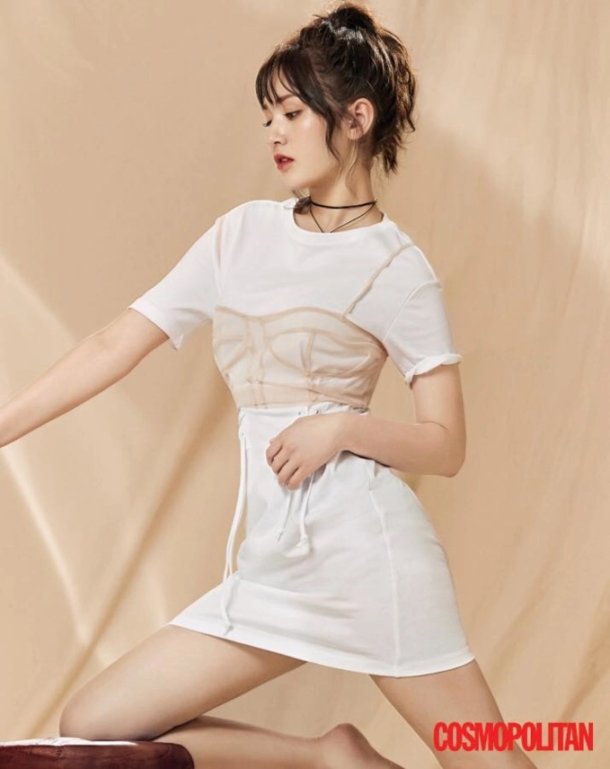 Các girl crush đụng nhau trên tạp chí nàng tiên quốc dân ăn đứt đàn em bởi thần thái sexy khó cưỡng - 8