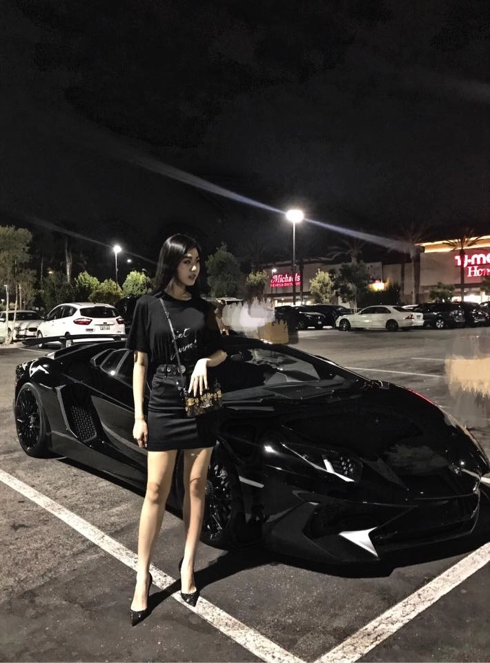 Choáng ngợp trước phong cách thời trang của 3 cô nàng hot nhất hội con nhà giàu việt nam - 32