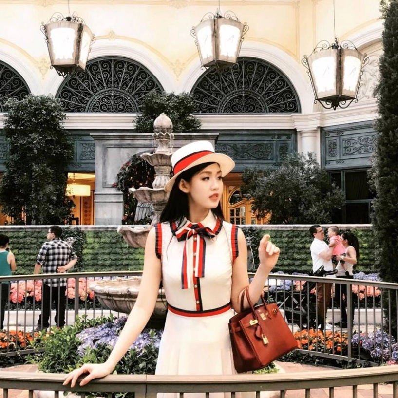 Choáng ngợp trước phong cách thời trang của 3 cô nàng hot nhất hội con nhà giàu việt nam - 36
