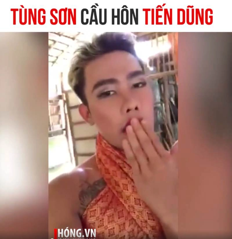 công chúa thủy tề tùng sơn công khai cầu hôn với thủ môn tiến dũng - 2