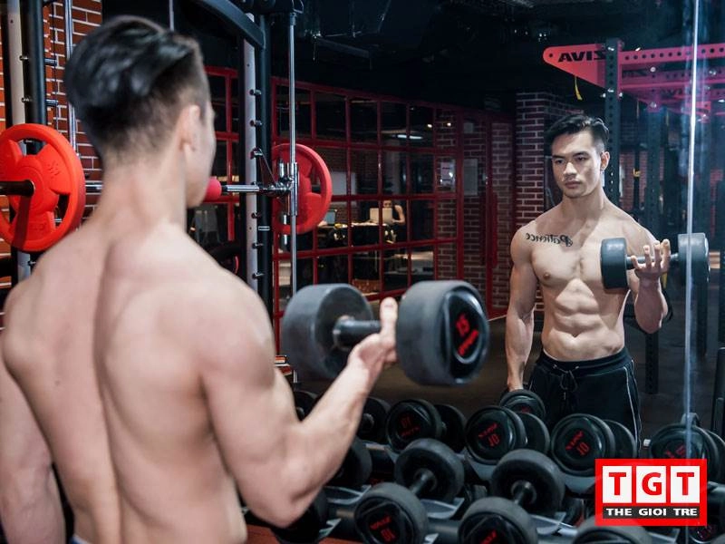 Cú lột xác ngoạn mục tăng 20kg thành soái ca 6 múi của chàng trai hà thành - 3