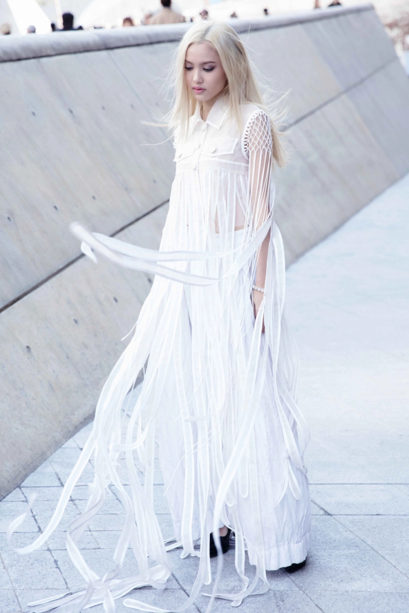 Cùng diện sắc trắng nhưng fung la và bảo trân mang đến 2 thái cực khác nhau tại seoul fashion week - 1