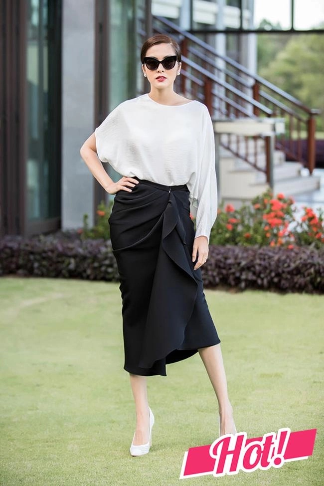 Cùng mặc đen trắng mà hà tăng vẫn sáng ngời phong cách phí phương anh giảm phong độ - 3