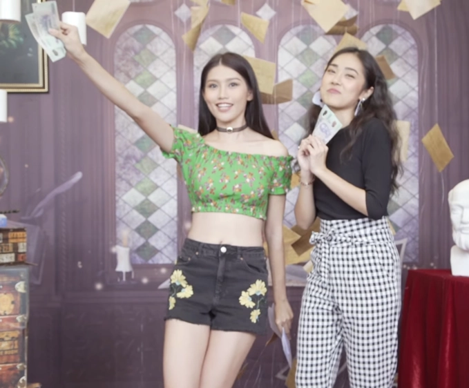 Cùng trải qua chuyến shopping đầy thú vị của quỳnh châu và misoa chỉ với 1 triệu đồng - 8