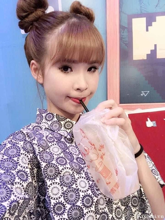 Giữa 2017 rồi mà tóc búi củ tỏi vẫn khiến sao nữ châu á thổn thức đứng ngồi không yên - 18