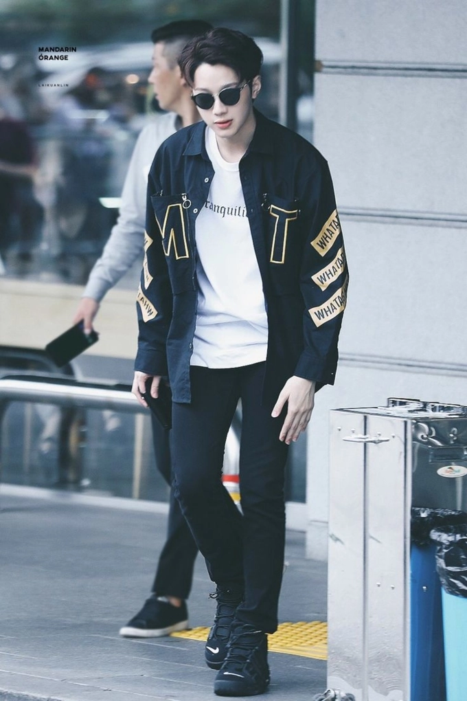 Gu thời trang đáng học hỏi của lai guan lin wanna one - bé út sành điệu nhất của kpop - 2