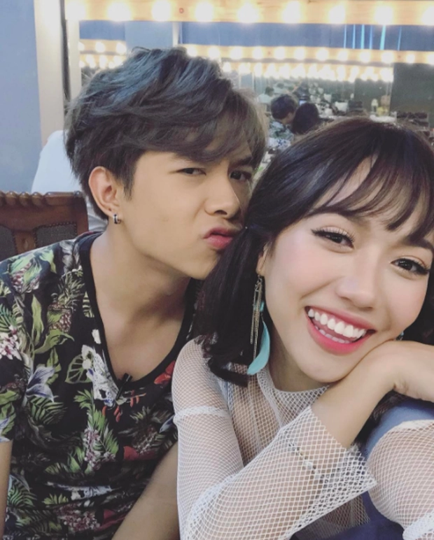 Hốt hoảng khi thấy anh tú - diệu nhi diện thời trang ông chú bà thím đi mừng giỗ tổ - 1