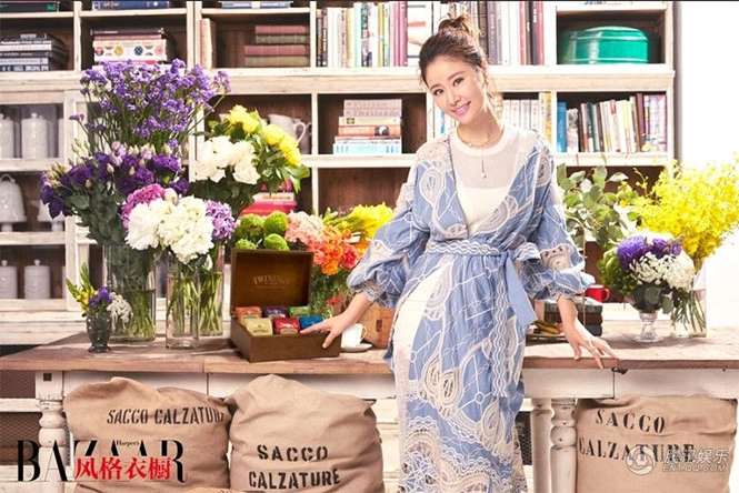 Lâm tâm như khoe vẻ đẹp không thể chạm vào cũng chẳng thể rời xa - 1