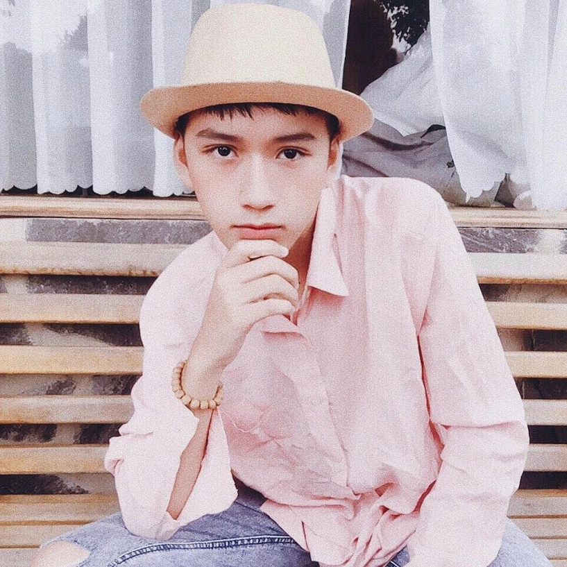 Mix đồ đơn giản vẫn trở thành chàng trai street style như hot boy thành vinh - 2